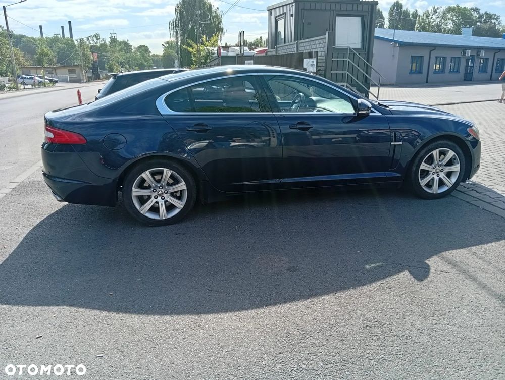 Jaguar XF 3.0 V6 Premium Luxury - 14