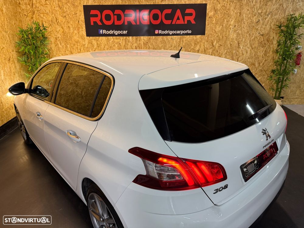 Peugeot 308 130 e-THP Stop & Start Allure - 27