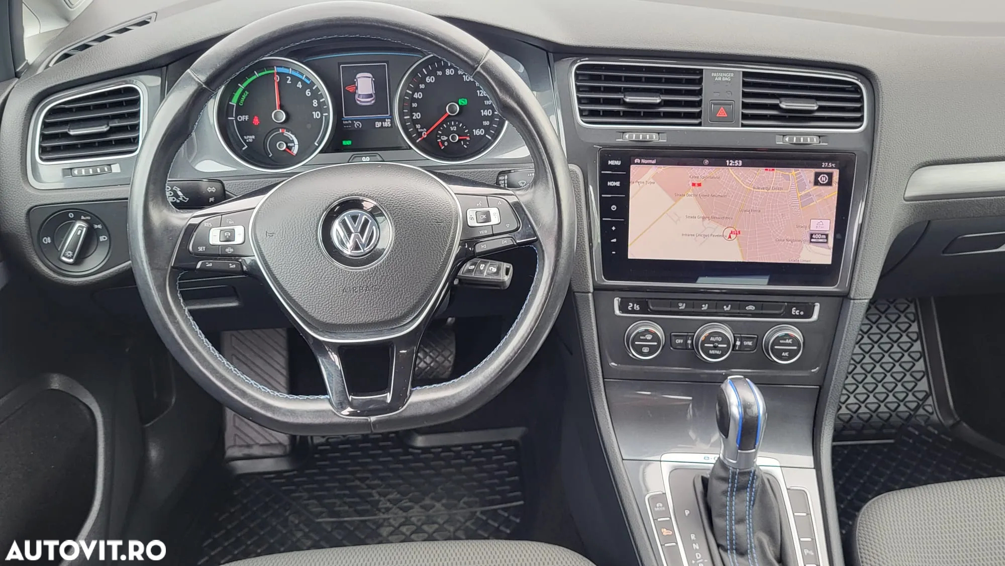 Volkswagen e-Golf - 7