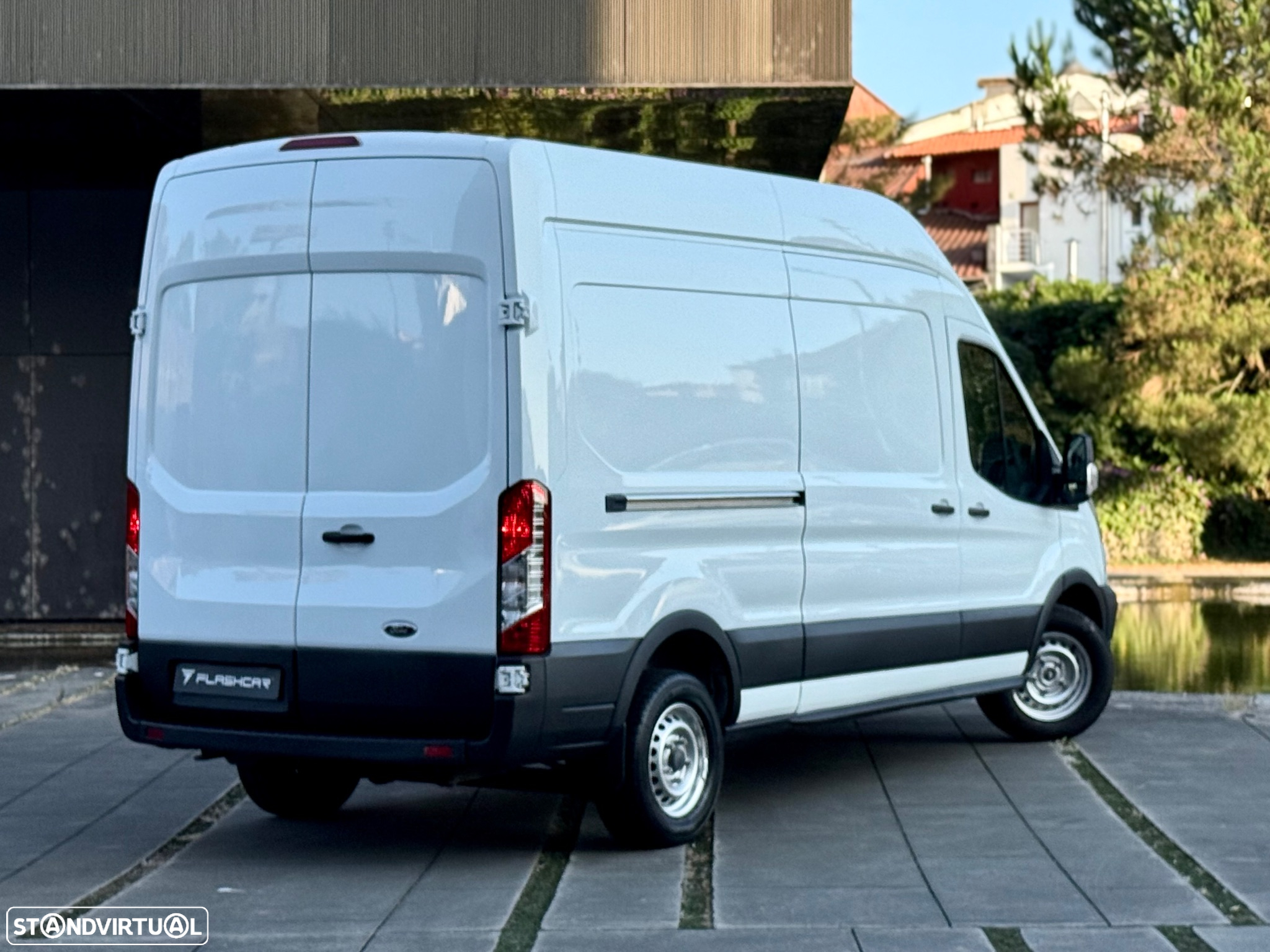 Ford TRANSIT 3300kg 3L - 17