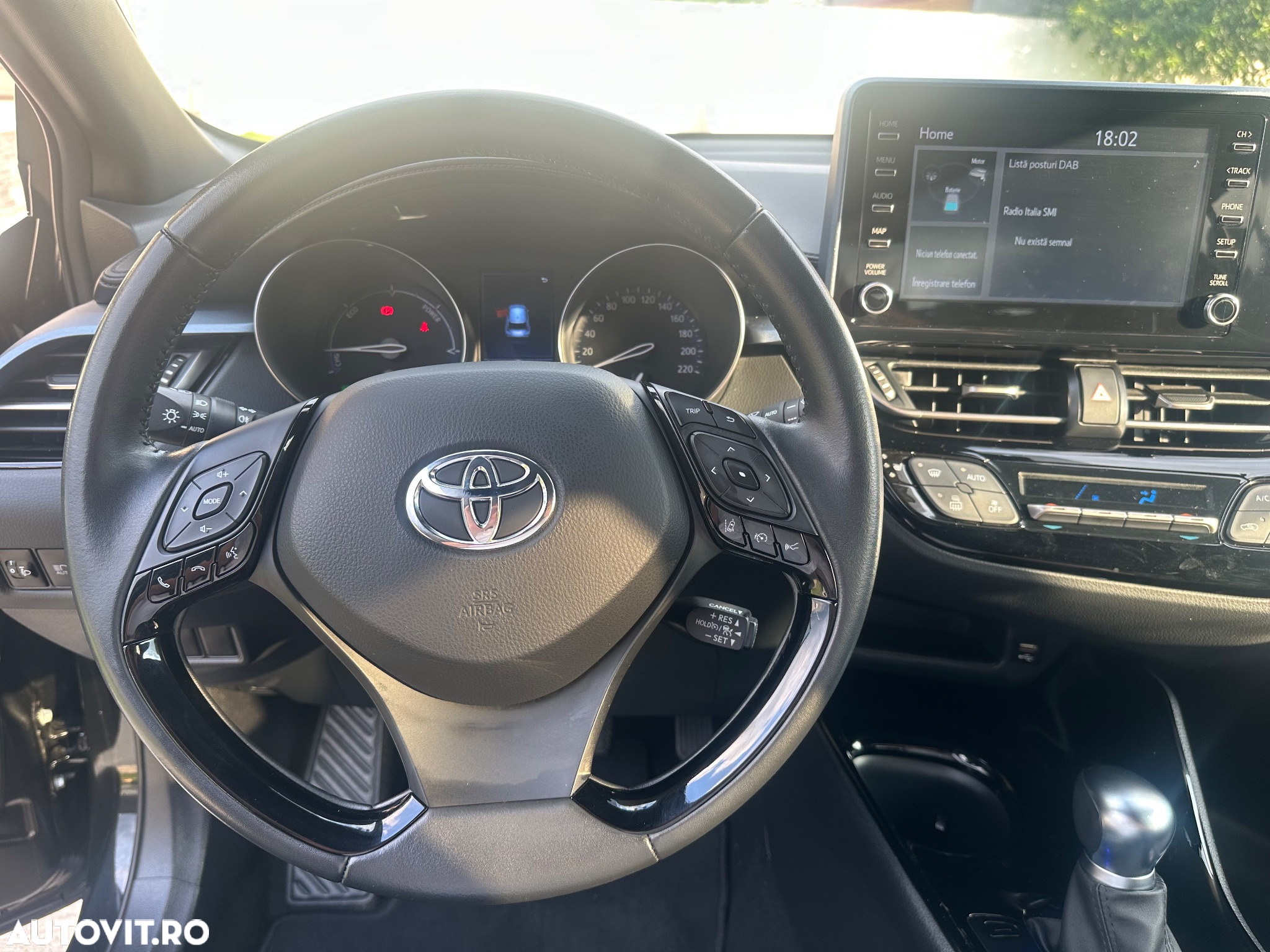 Toyota C-HR 1.8 HSD 122 CP 4x2 CVT C-lassy bi-tone - 12