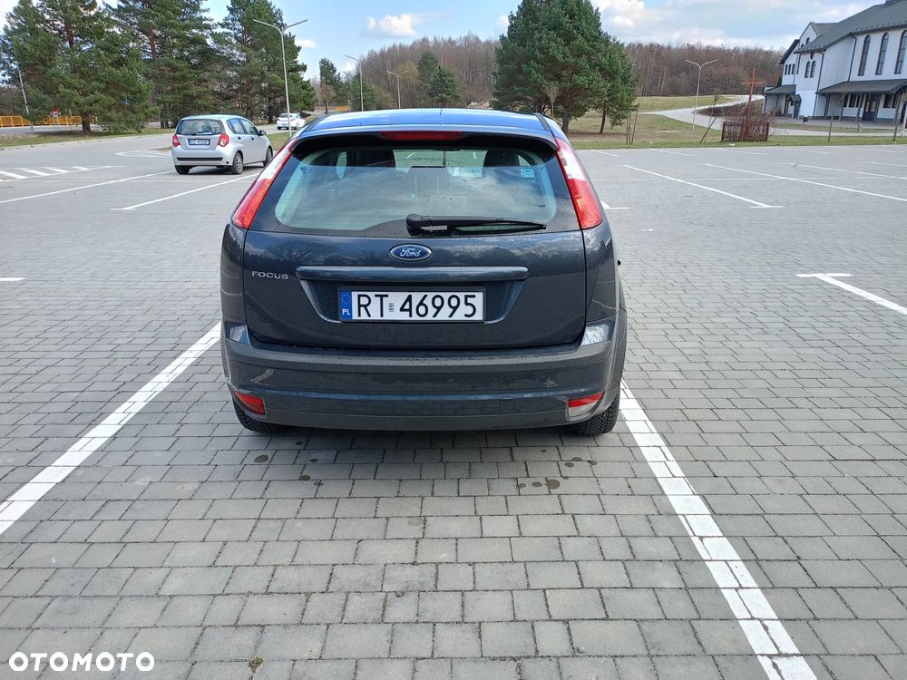 Ford Focus 1.6 Ambiente - 7