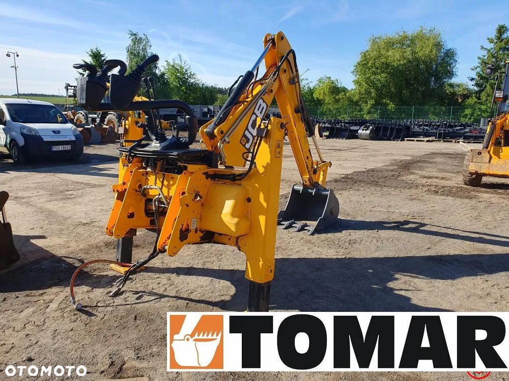 JCB MIDI CX  2013r - 31