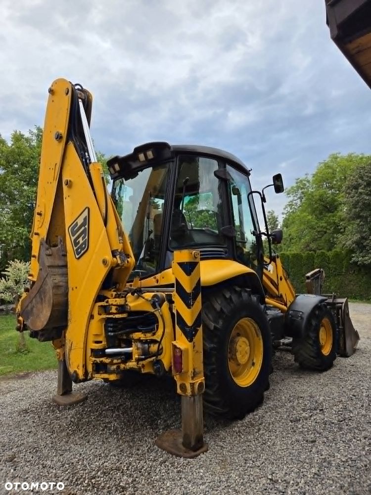 JCB 3CX - 7