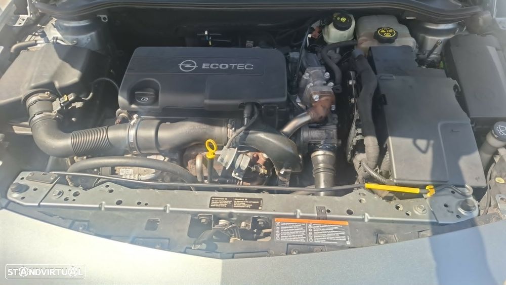 Opel Astra 1.7 CDTI Cosmo - 18