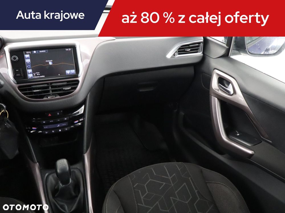 Peugeot 2008 - 10