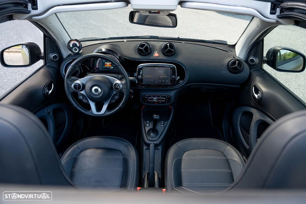 Smart Fortwo Cabrio EQ passion - 22