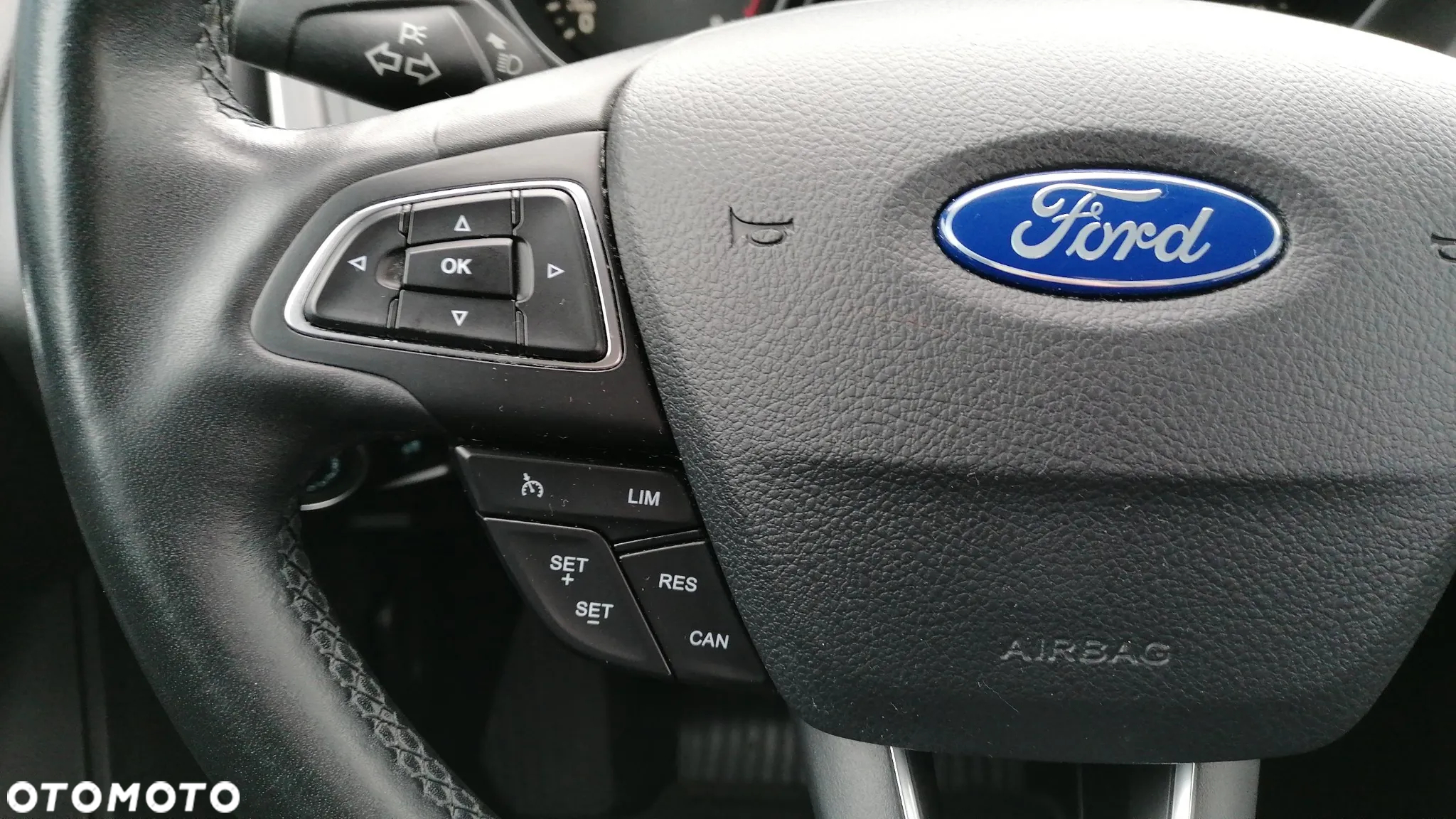 Ford Focus 1.5 EcoBoost Titanium ASS - 16