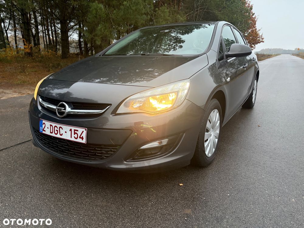 Opel Astra - 4