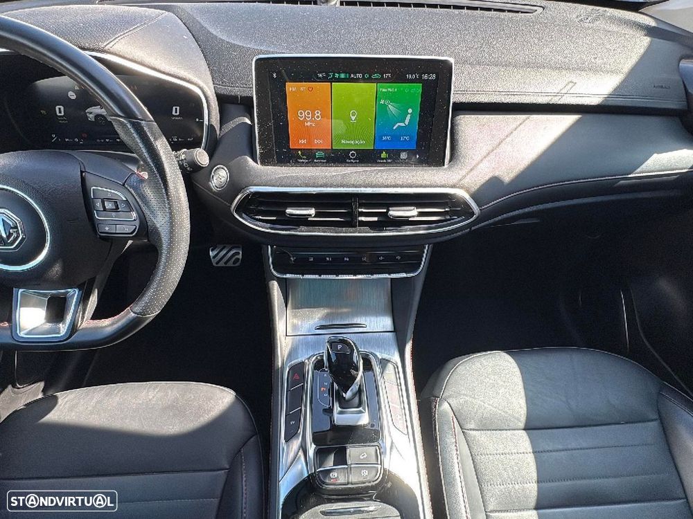 MG EHS 1.5 T-GDI Plug-in Hybrid Luxury - 13