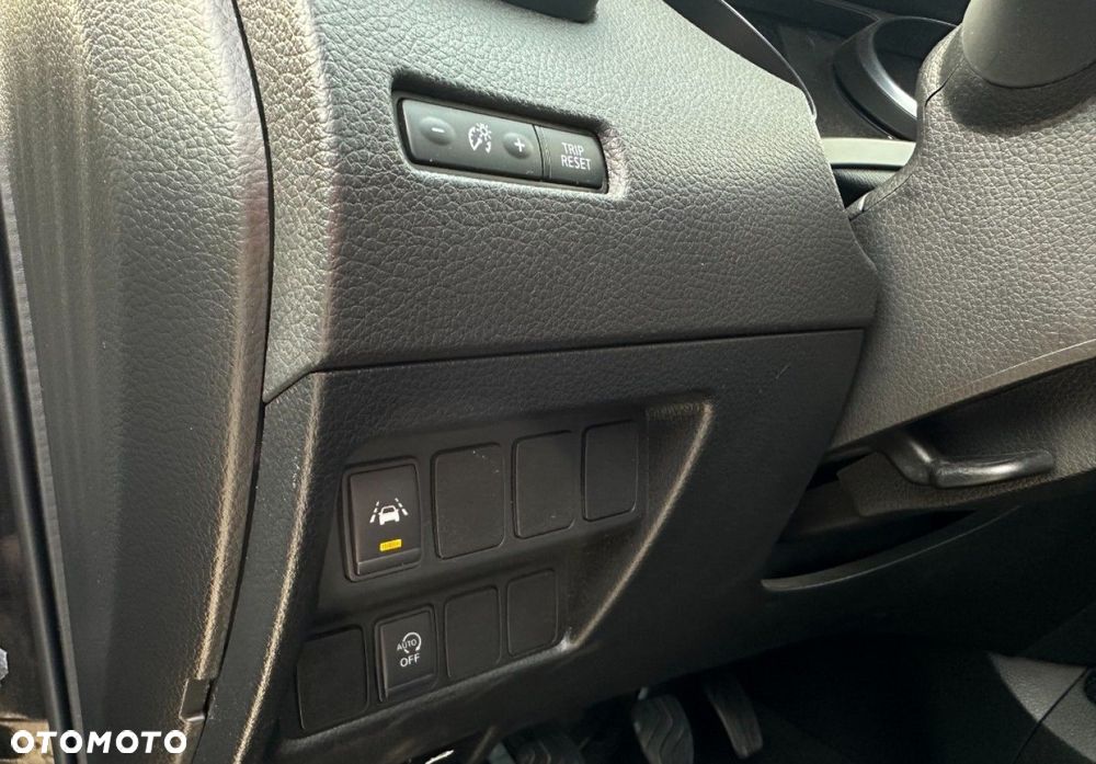 Nissan Qashqai - 13