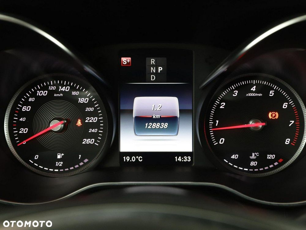 Mercedes-Benz Klasa C 200 9G-TRONIC Avantgarde - 23