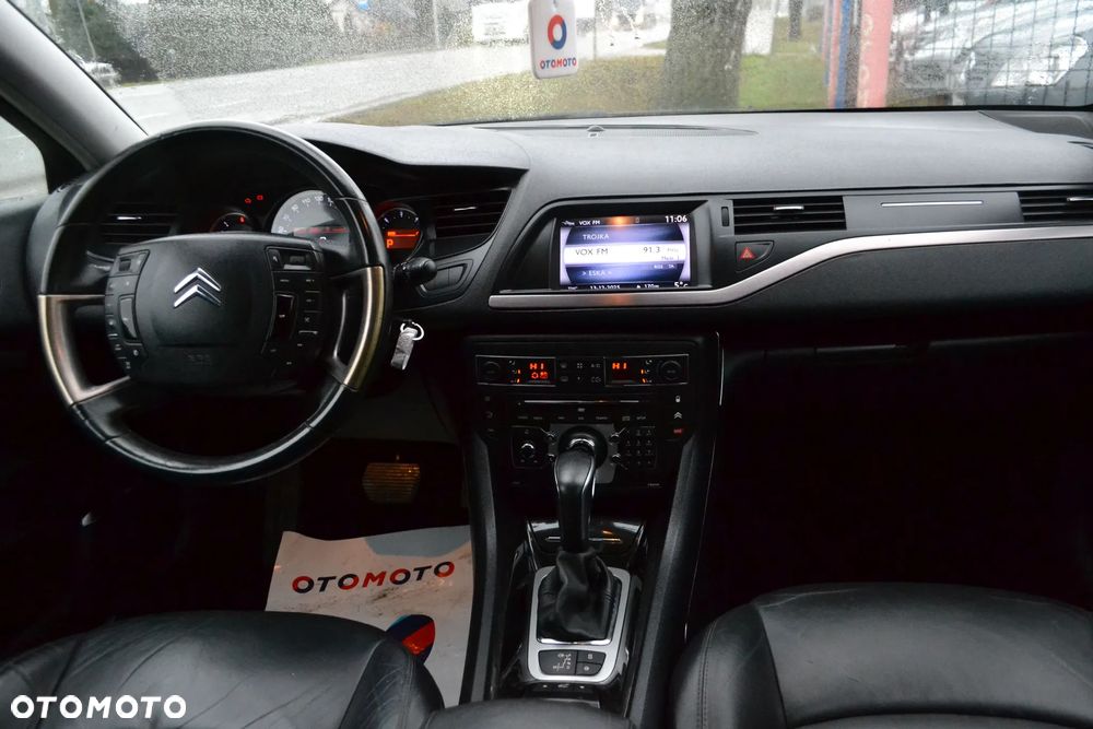 Citroën C5 V6 HDi 240 Biturbo FAP Exclusive - 6