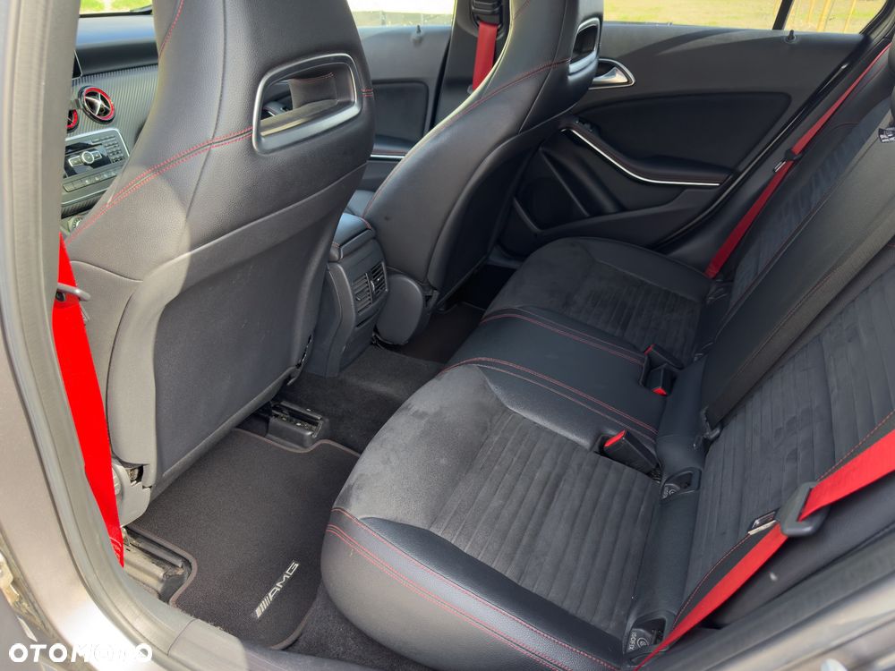 Mercedes-Benz Klasa A 45 AMG 4Matic AMG Speedshift 7G-DCT - 17