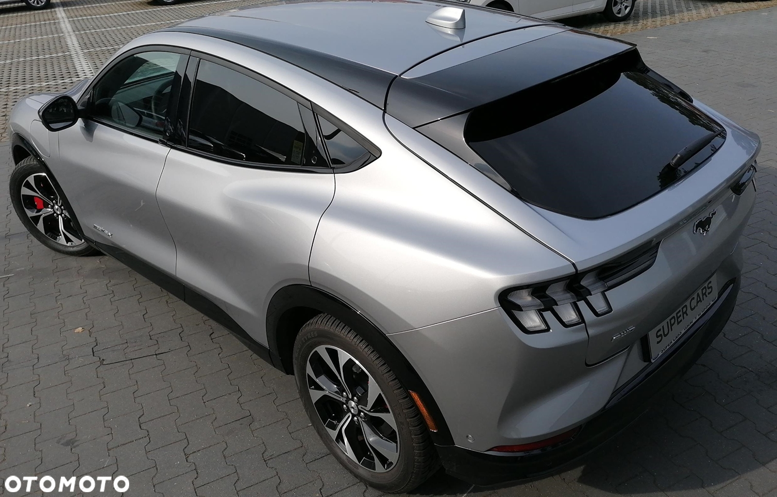 Ford Mustang Mach-E AWD - 37