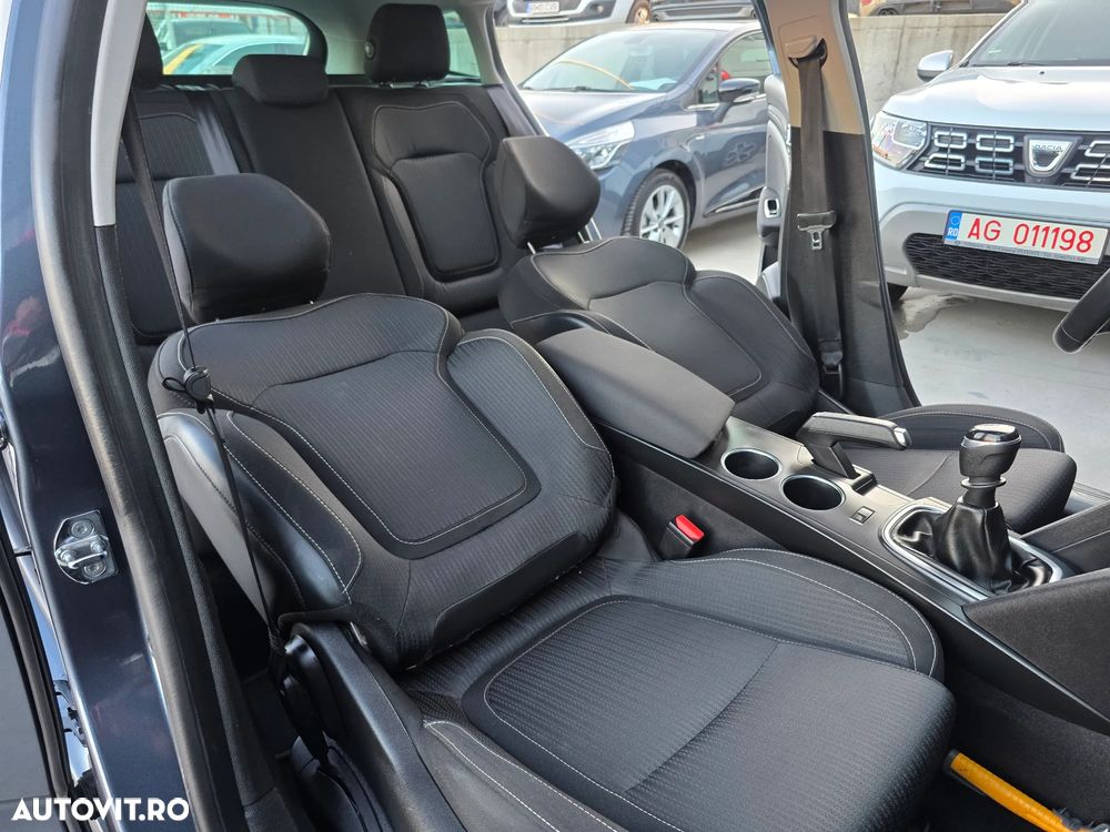 Renault Megane ENERGY dCi 110 LIMITED - 13