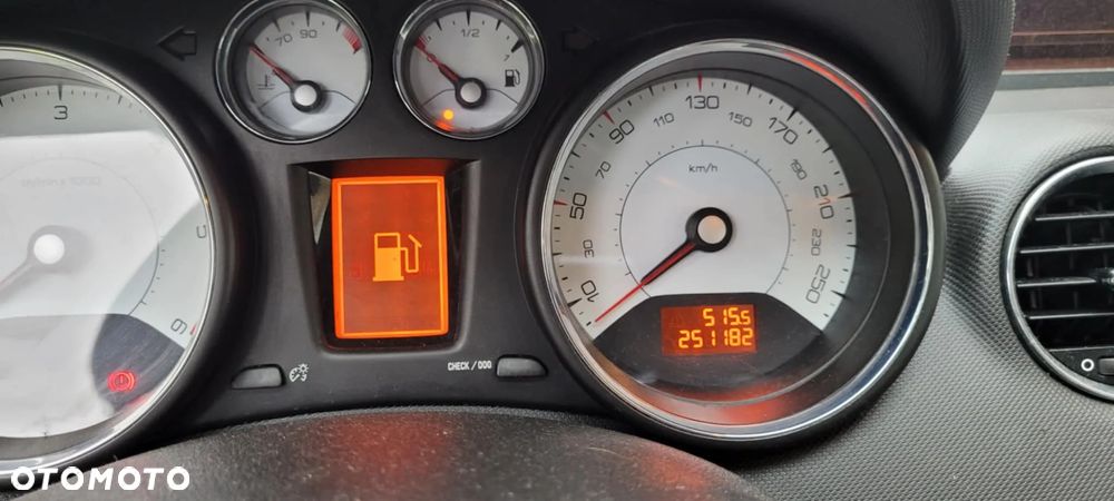 Peugeot 308 - 9