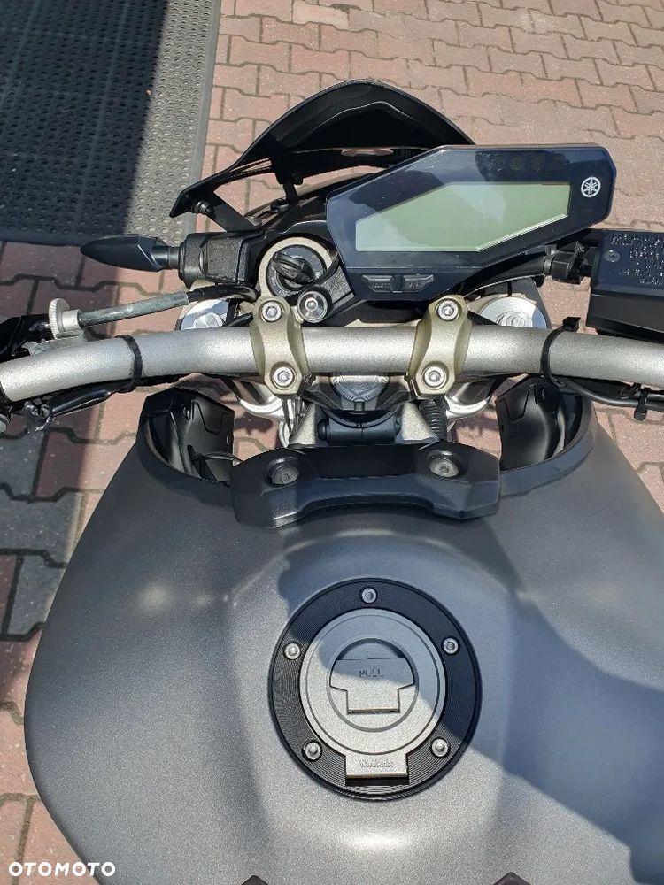 Yamaha MT - 18