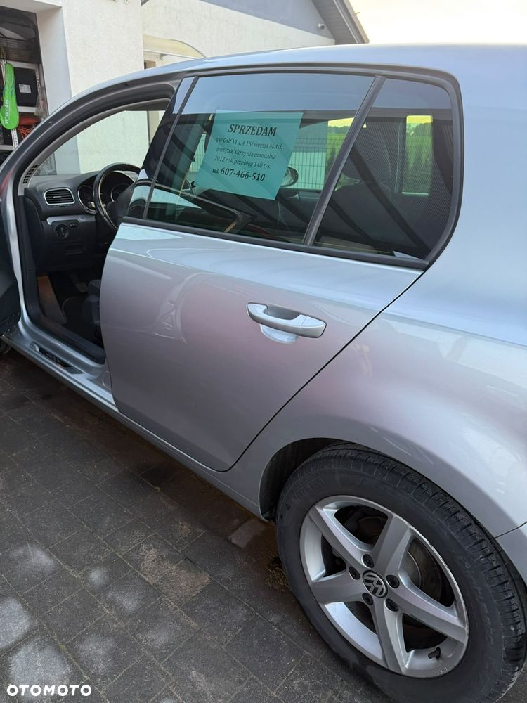 Volkswagen Golf 2012 photo 3