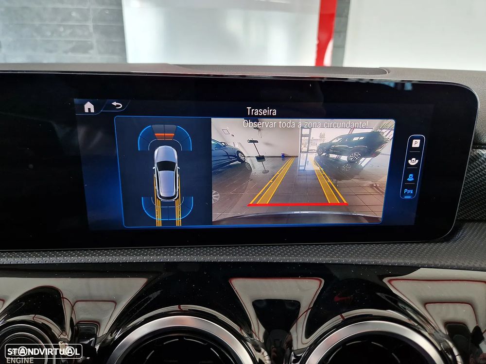 Mercedes-Benz A 250 e - 42