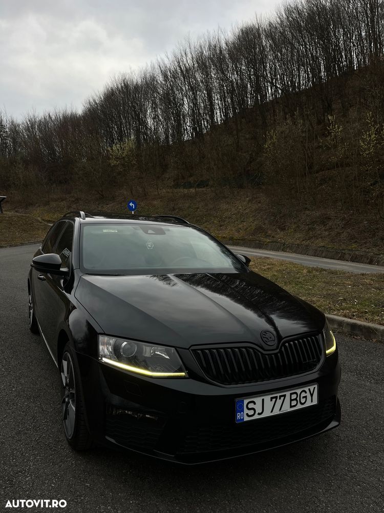 Skoda Octavia 2.0 TDI RS - 1