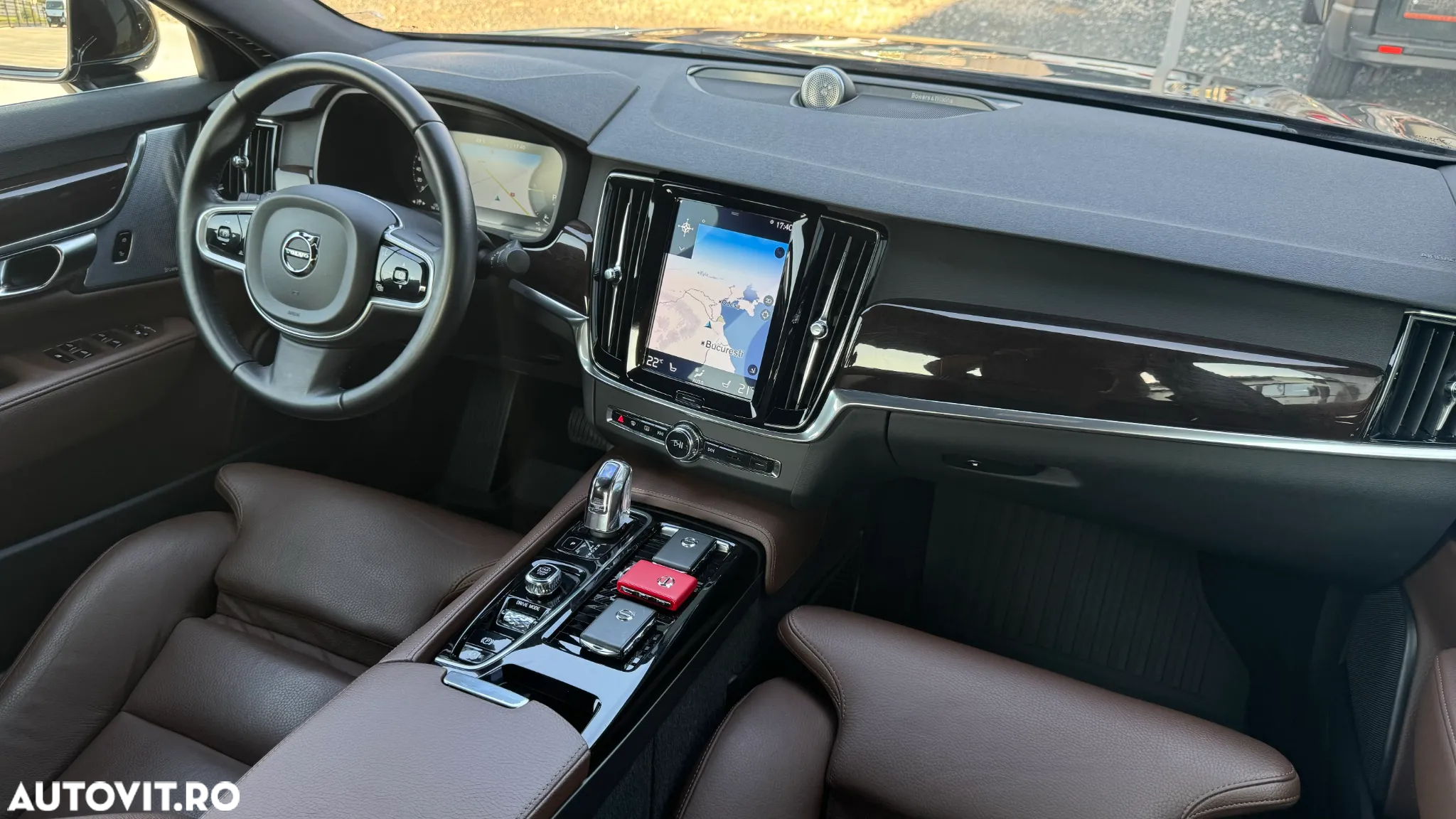 Volvo S90 - 11