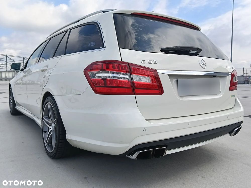 Mercedes-Benz Klasa E - 19