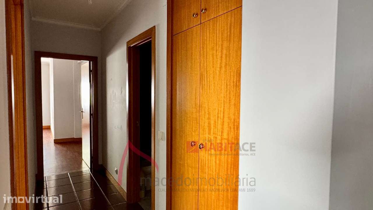 Apartamento T1 para Arrendamento em Lamaçães, Braga - Grande imagem: 2/13