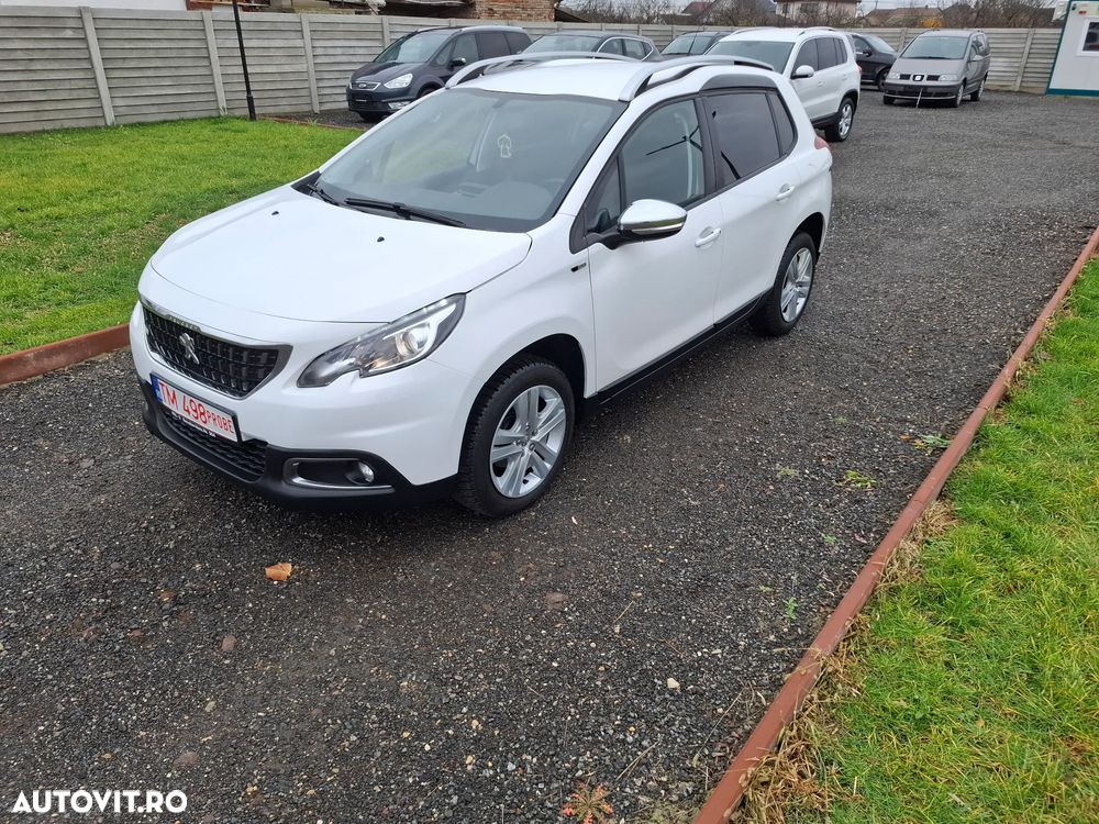 Peugeot 2008 PureTech 82 Allure - 2