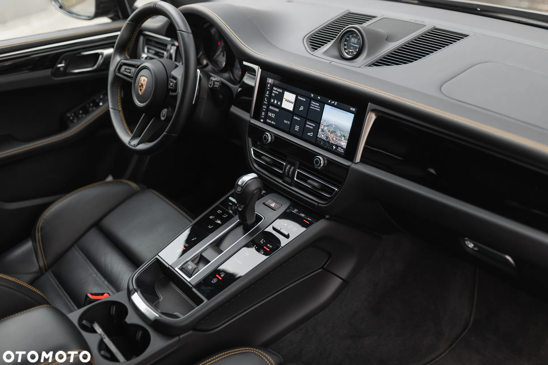 Porsche Macan S - 15