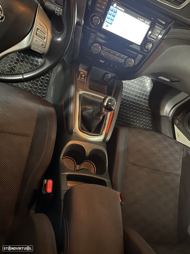 Nissan Qashqai 1.5 dCi DPF acenta - 12