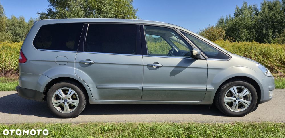 Ford Galaxy 2.0 TDCi DPF Titanium - 8