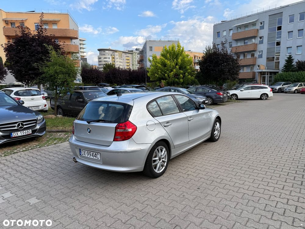BMW Seria 1 118d - 11