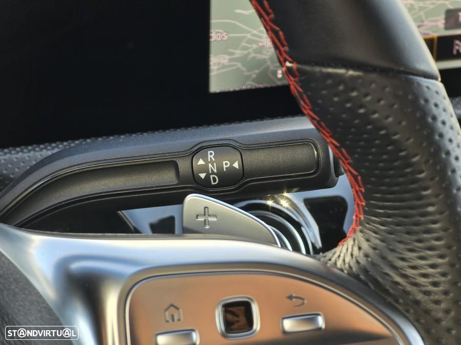 Mercedes-Benz CLA 180 d Shooting Brake 7G-DCT AMG Line - 23