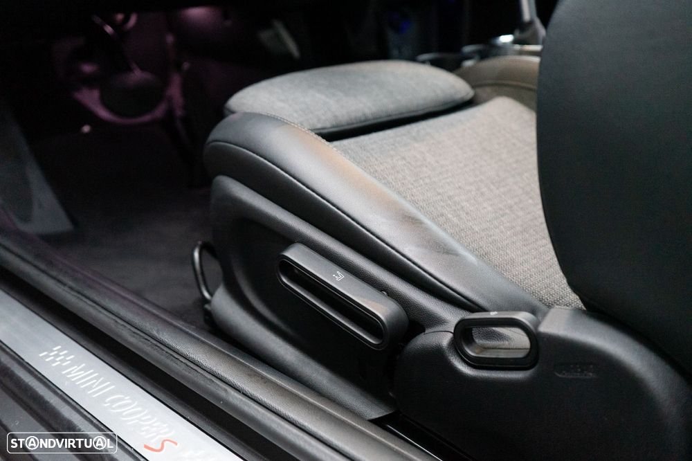 MINI 3 Portas Cooper S Auto - 28