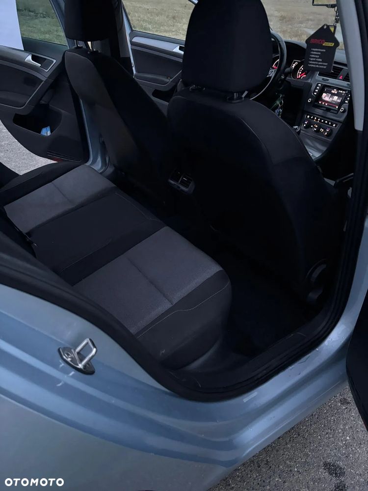Volkswagen Golf 1.6 TDI BlueMotion Comfortline - 12