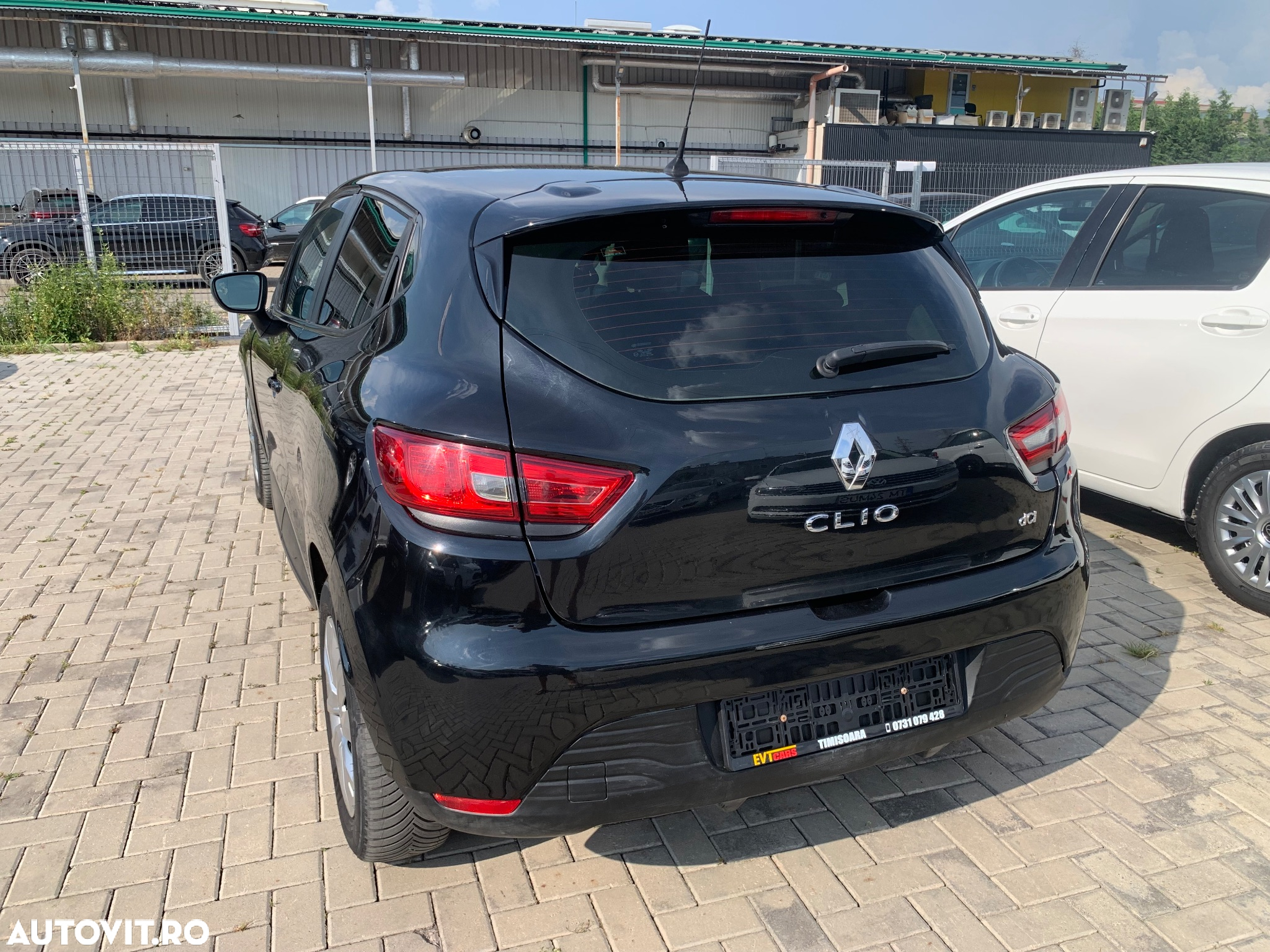 Renault Clio dCi 90 Limited - 4