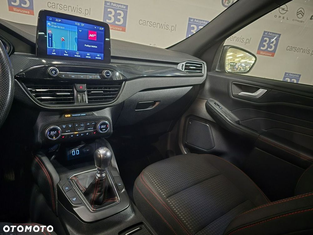Ford Kuga 1.5 EcoBoost ST-LINE - 22