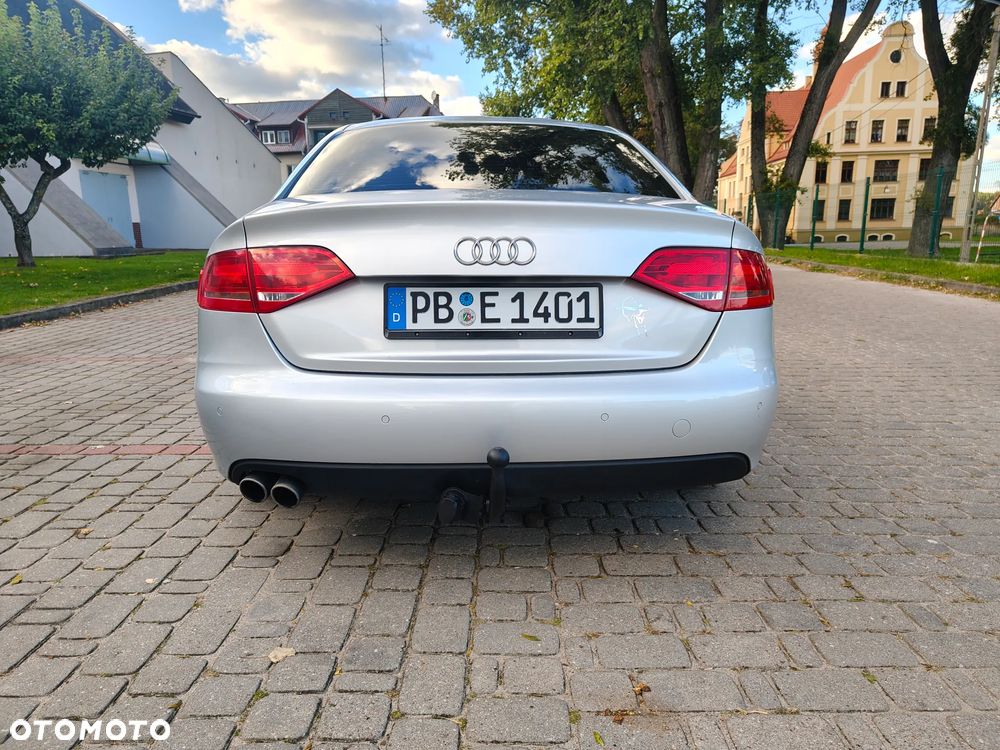 Audi A4 Limousine - 23