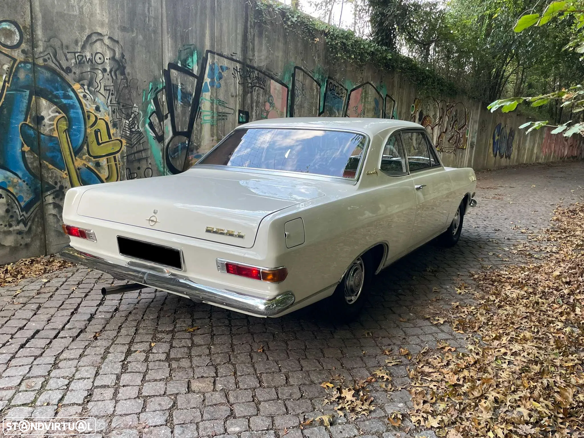 Opel Olympia Rekord 1700 Coupe - 34