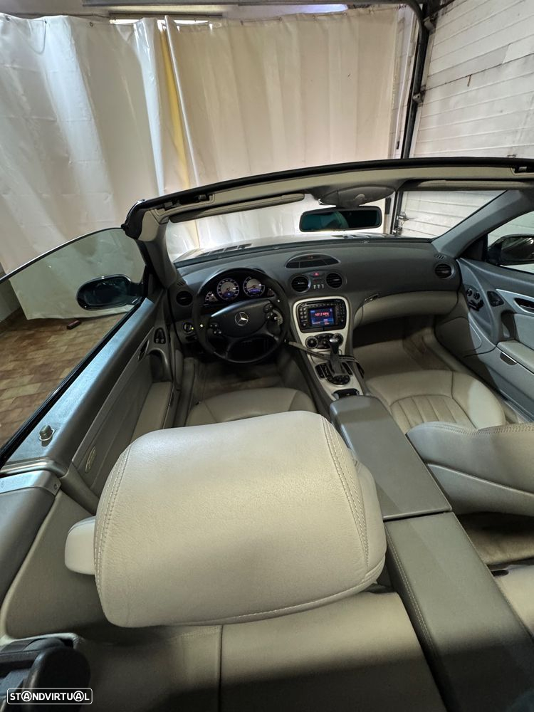 Mercedes-Benz SL 55 AMG Standard - 11