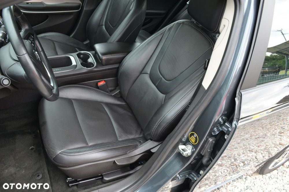 Opel Ampera - 26