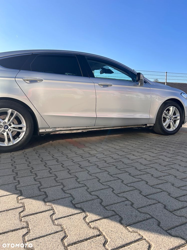 Ford Mondeo 2.0 TDCi Titanium - 17