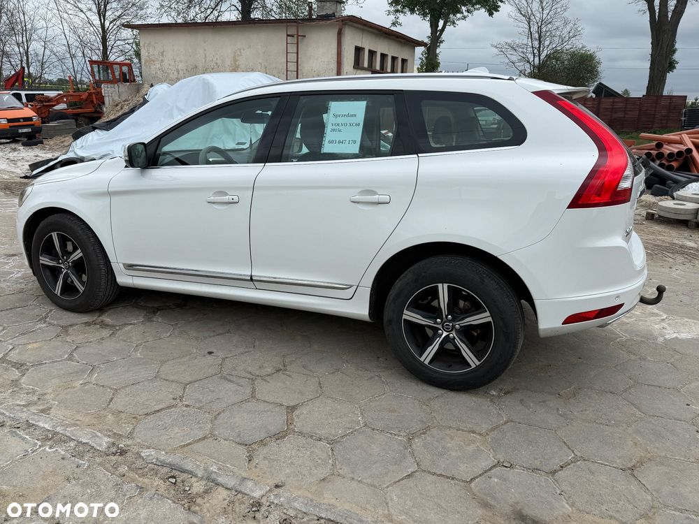 Volvo XC 60 - 4