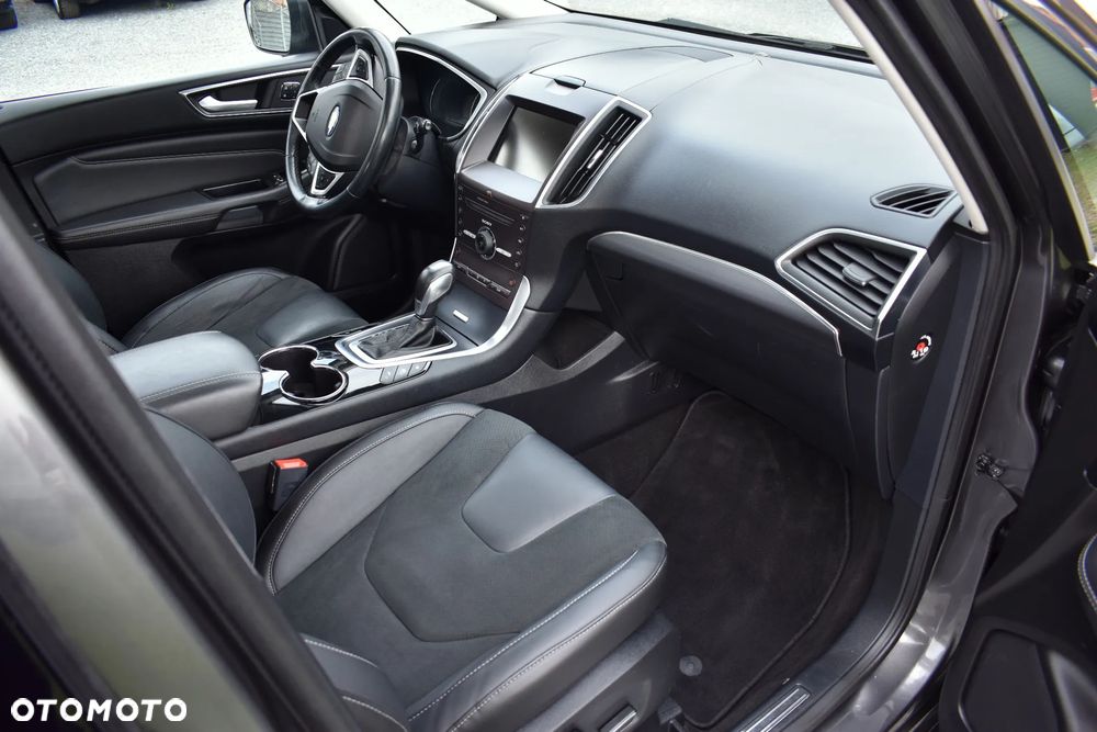 Ford S-Max 2.0 TDCi Titanium PowerShift - 35