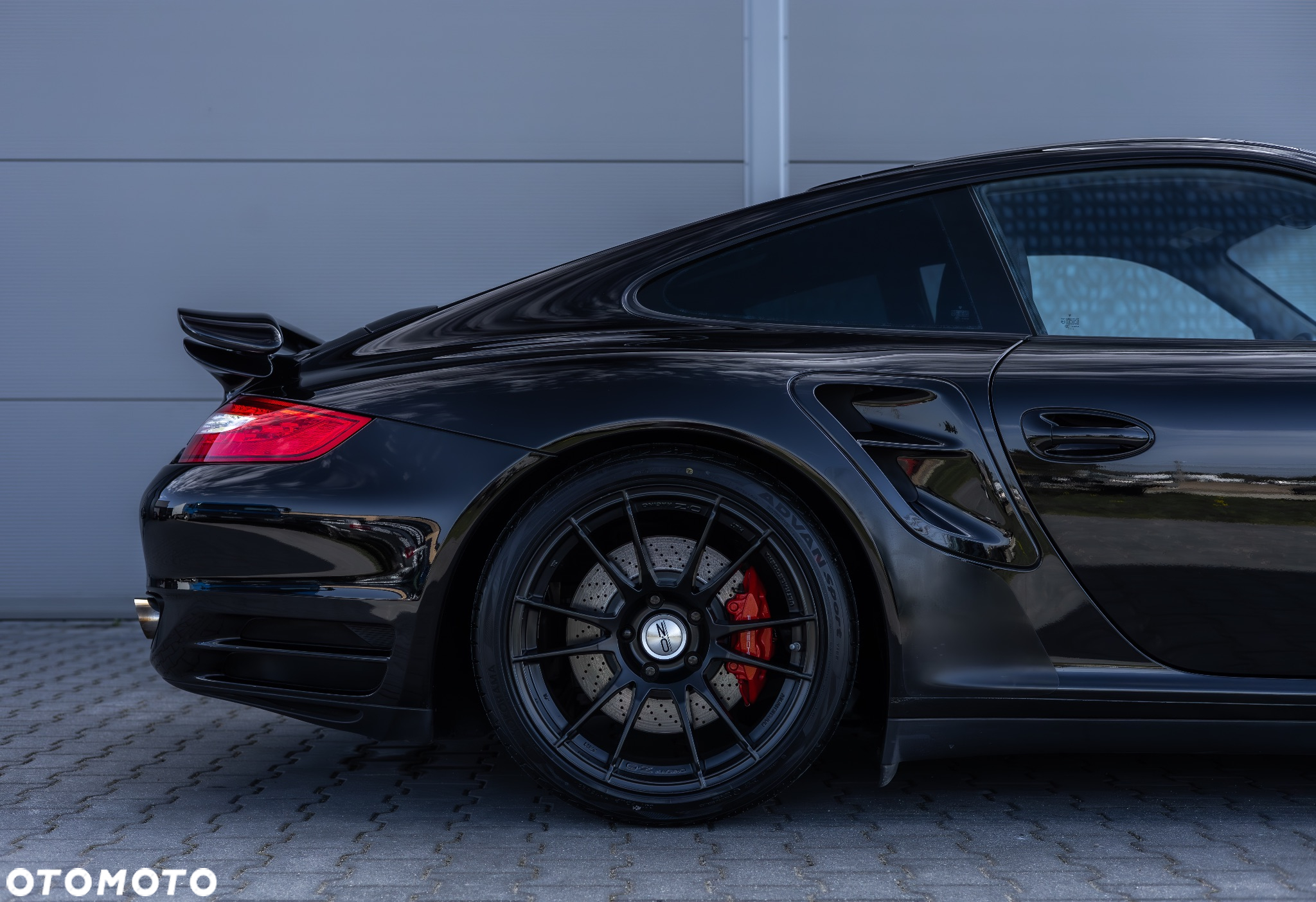 Porsche 911 Turbo Tiptronic S - 14