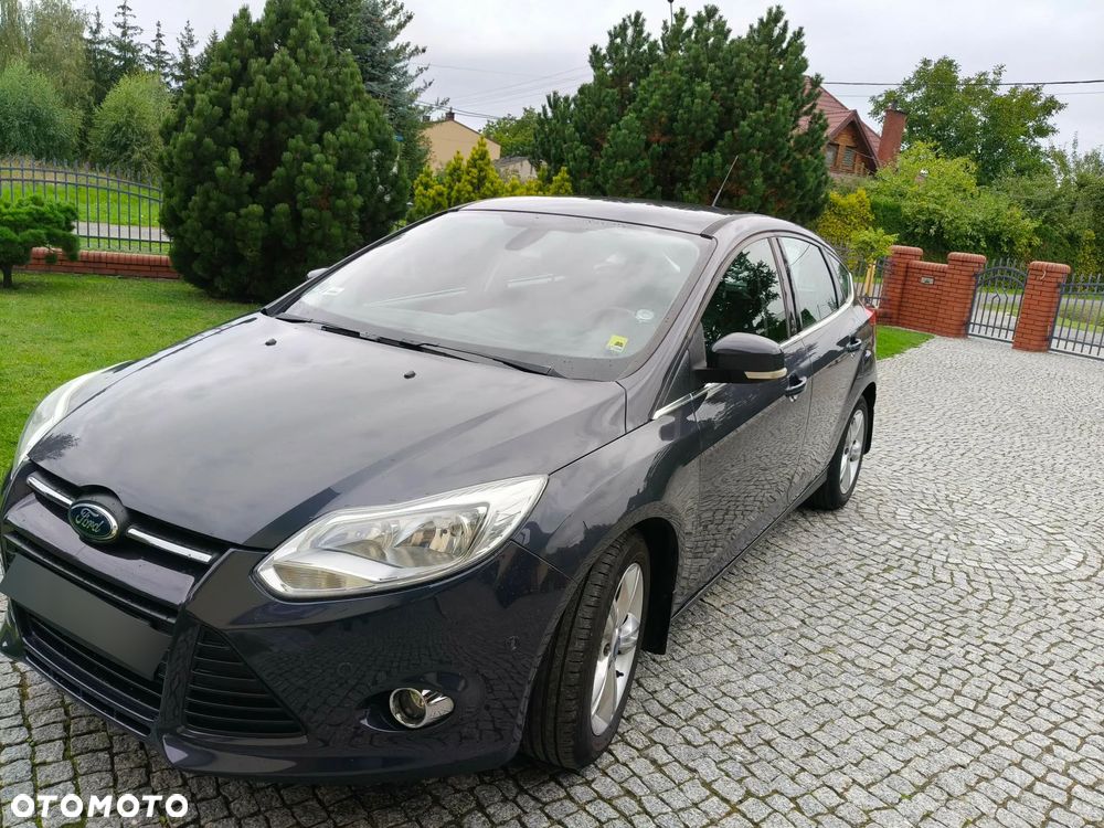 Ford Focus 1.6 Ambiente - 9