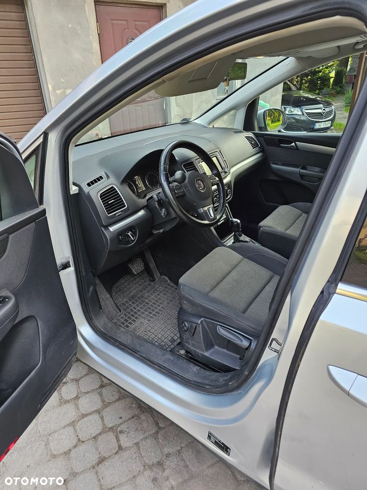 Volkswagen Sharan 2.0 TDI Comfortline DSG - 5