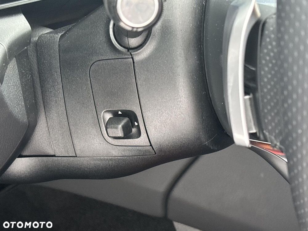 Mercedes-Benz GLC - 23