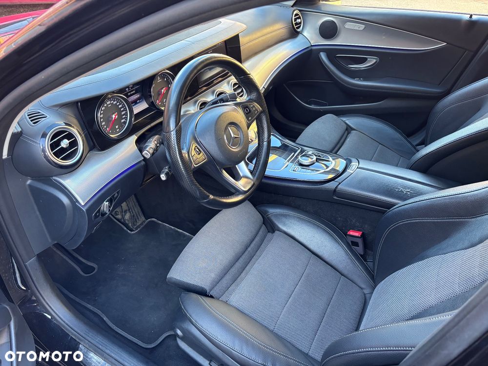 Mercedes-Benz Klasa E 200 d 9G-TRONIC - 15
